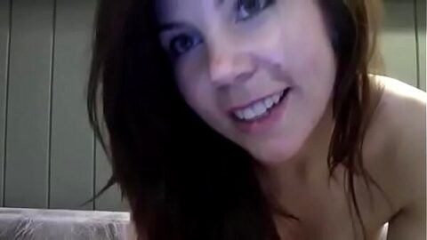 Delicious Brunette Show in Seductive Lingerie for Webcam Viewers