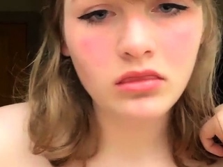 Amateur Blonde Teen Plays Solo with Toy Webcam Porn