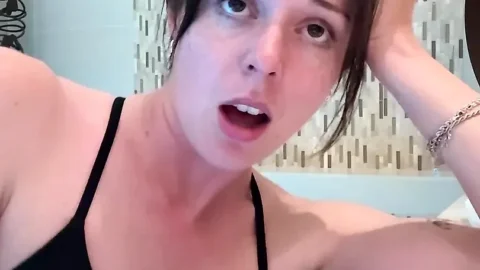 Jet Orgasm in a Spa!