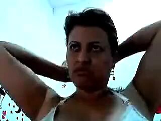 Mature Sumitra on Webcam in Mumbai